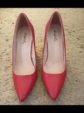 Qupid Women's Pointed Toe Pumps in Coral Red